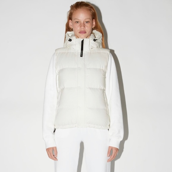 SOLD - Super Puff Vest - Picture 1 of 4